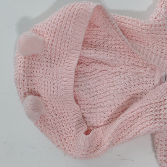Carter's Baby Girl Soft Hooded Pink Sweater. Size 6 Months NWT - Picture 2 of 4